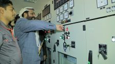 بعد سنوات من التوقف.. سلطان العرادة يدشن تشغيل محطة مأرب للكهرباء الغازية بعد سنوات من التوقف.. سلطان العرادة يدشن تشغيل محطة مأرب للكهرباء الغازية